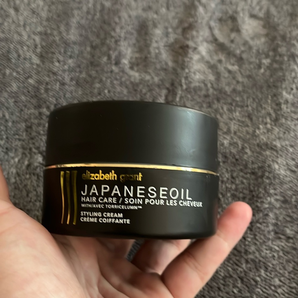 Elizabeth Grant hair care styling cream JAPANESEOIL